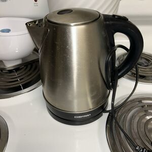Chefman Rapid Boil Stainless Steel 1.7 Liter 1500W Electric Kettle | RJ11-17-V3